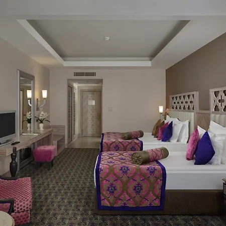 Royal Alhambra Palace Complex 5*